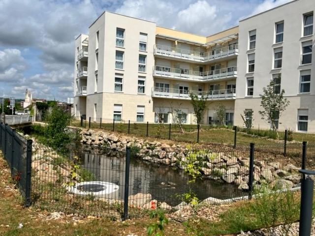 Aparthotel Domitys L'Orangerie Sens Zewnętrze zdjęcie